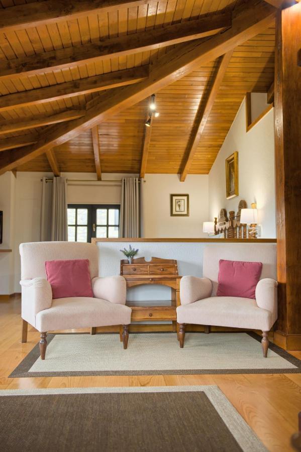Casas Rurales El Llugaron Miravalles Exteriör bild
