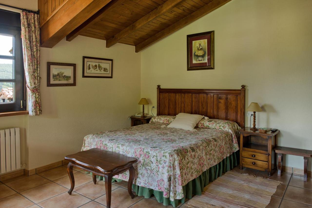 Casas Rurales El Llugaron Miravalles Exteriör bild