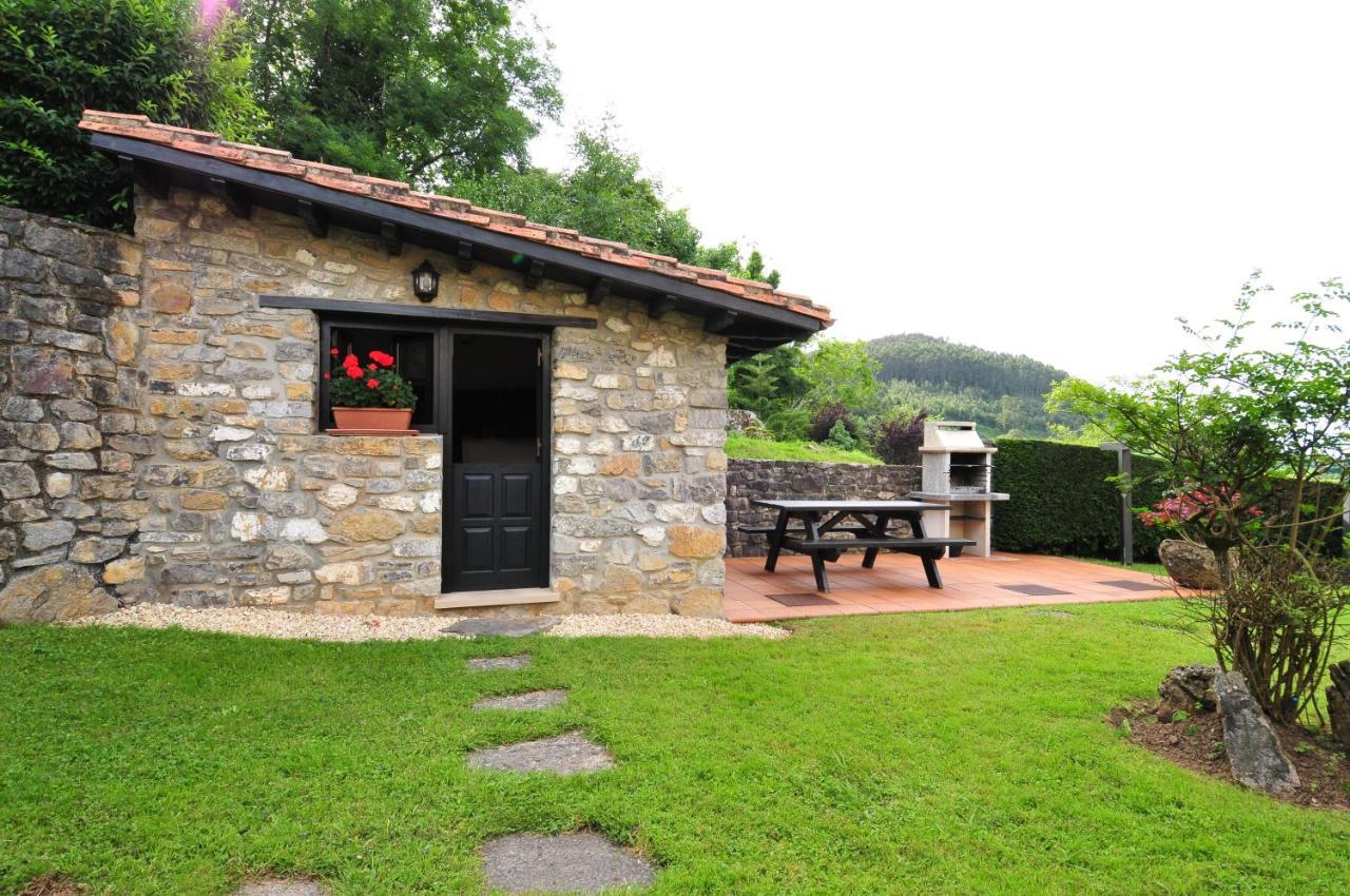 Casas Rurales El Llugaron Miravalles Exteriör bild