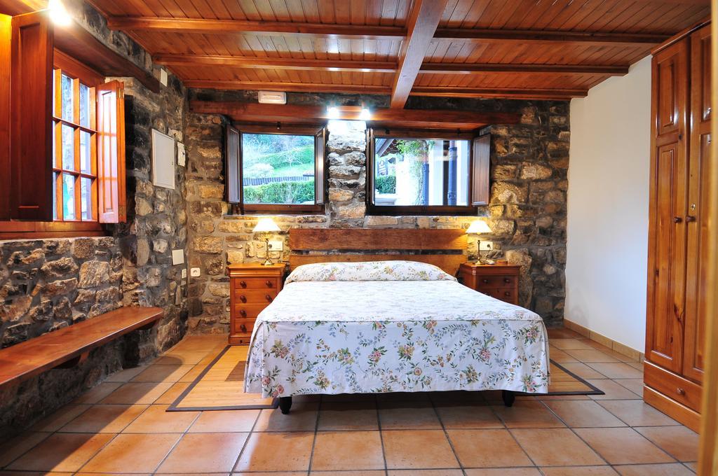 Casas Rurales El Llugaron Miravalles Exteriör bild