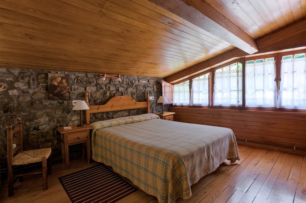 Casas Rurales El Llugaron Miravalles Rum bild