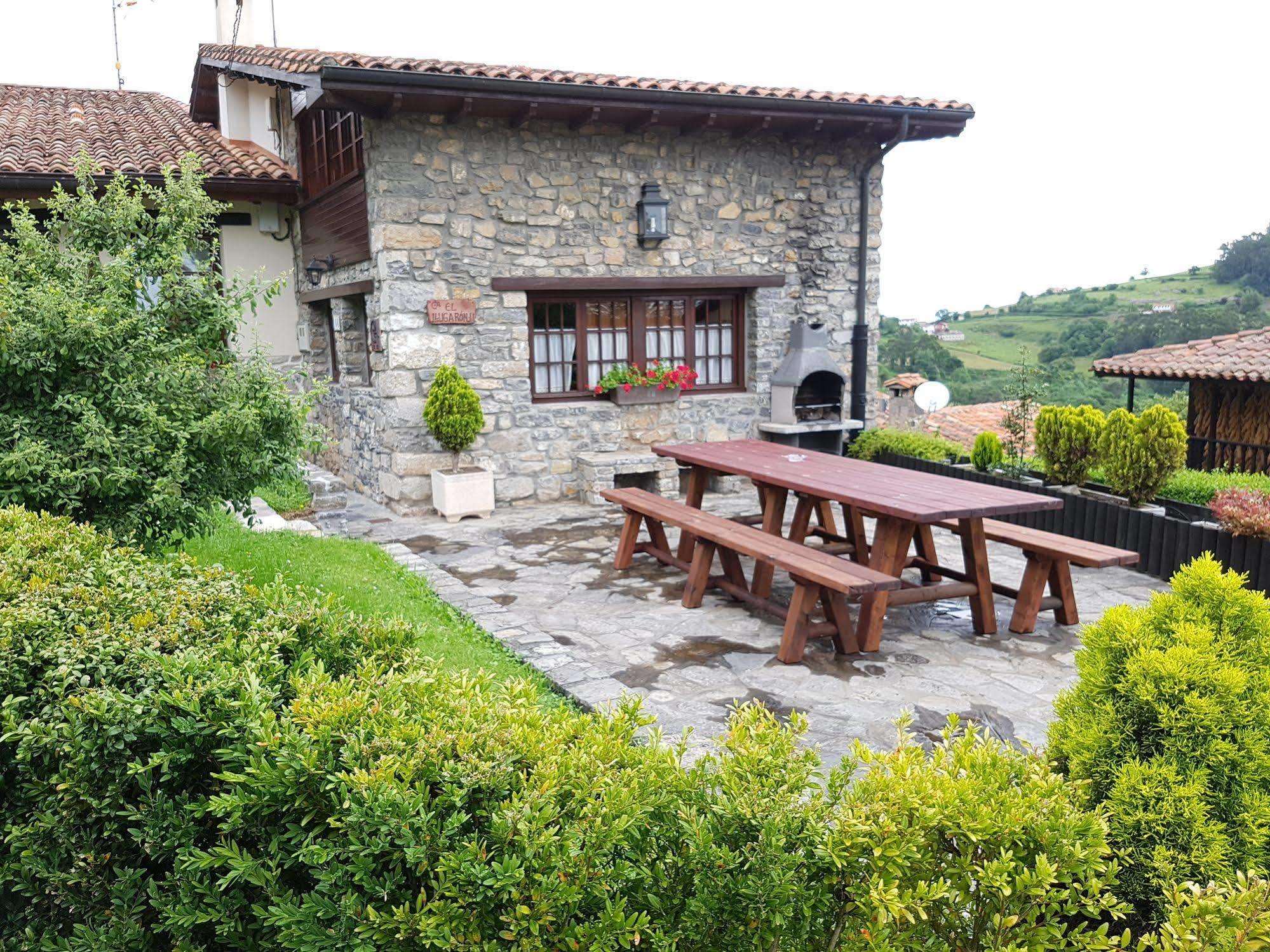 Casas Rurales El Llugaron Miravalles Exteriör bild